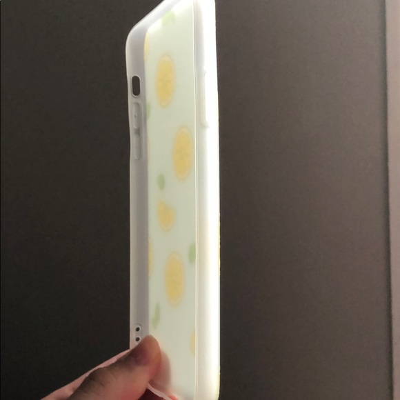 Lemon iPhone Case - Picture 6 of 6